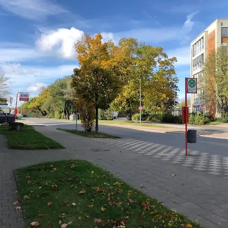 Business-apartment Mit 3 Schlafzimmern Und Parkplatz - 6 Im 1 Og Lejlighed *